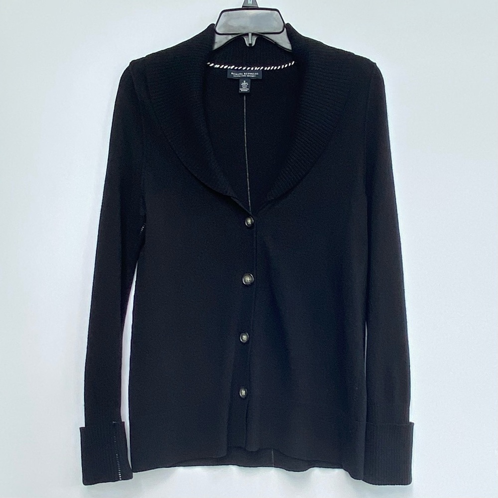 Banana Republic Women’s Cardigan Sweater Size S